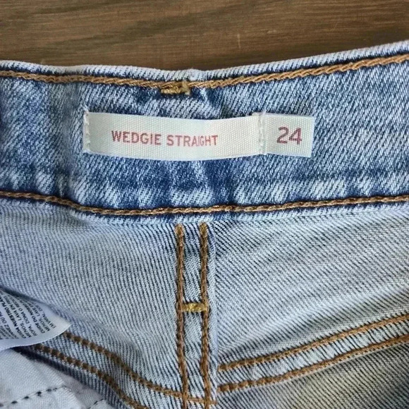 Levi's Wedgie straight light wash distressed jeans button fly denim sz 24 - Picture 7 of 12